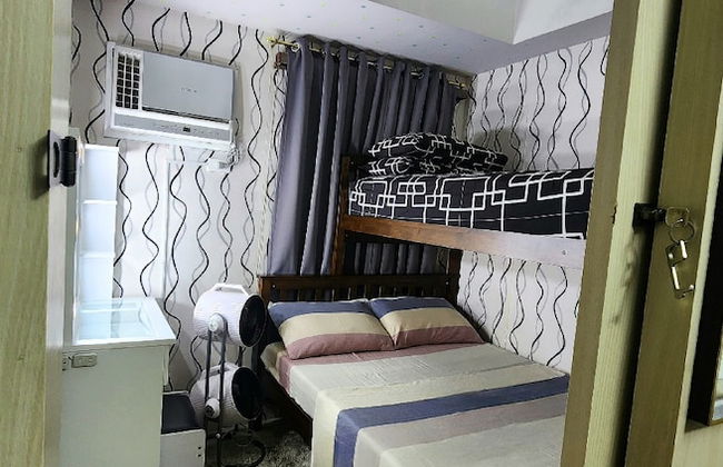 High-Tech Studio at Grass Residences -2 persons only, Quezon City - Foto 4