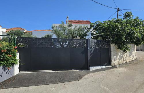 The Three Flowers Pool House - Foto 46