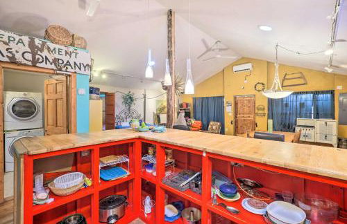 Idyllic Española Casita with Charcoal Grill - Foto 14