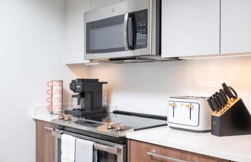 Central Space to Balance Life Work Play 7 Sleeps - Photo 26