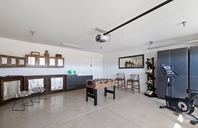 Casa De Kota by Avantstay Pool Firepit Games Secluded Chic - Photo 29