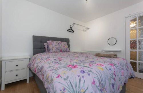 BrumStay UK® 5-Bed House Ideal for Long-Term Stays - Foto 5