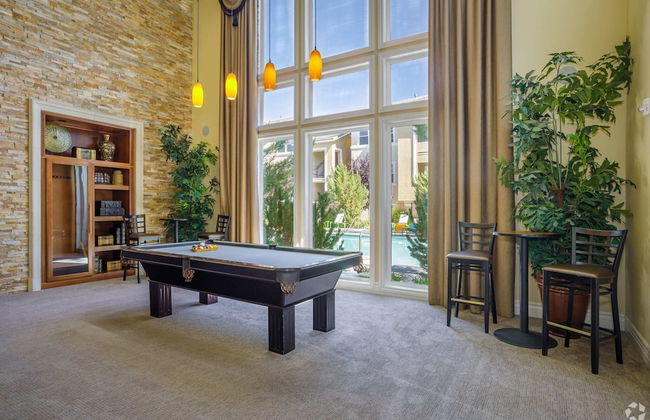 New Elegant 1BR Retreat Heated Pool Gym Sauna - Photo 28