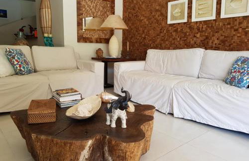 Casa alto padrão na Ferradura em condomínio com piscina privativa - Foto 14