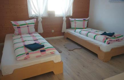 Blackjulie Ferienwohnung im Schwarzwald mit Balkon und Parkplatz ruhig - Foto 11