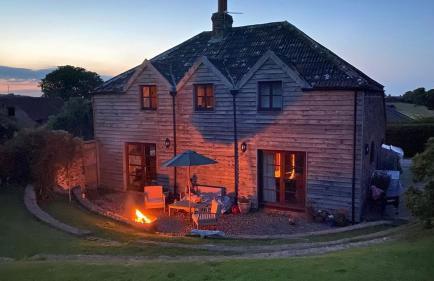 Gorgeous converted barn perfect for families - Foto 2