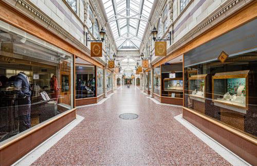 *NEW* Little Pyecroft House, Chester - Photo 69