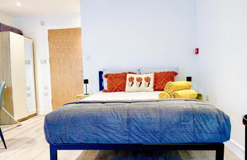 Cozy Studio Flat with FREE WiFi in Islington near Upper Street, Highbury & Angel Station by NourNest Apartments - Foto 11