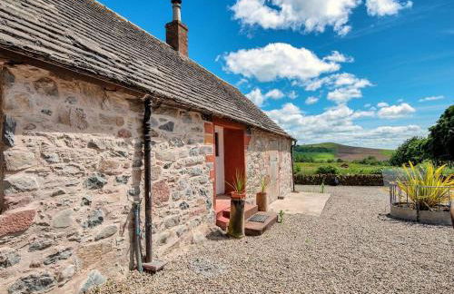 Spacious & Stylish StoneHous Cottage - Photo 29