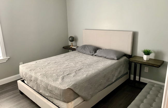 The Horseshoe Falls Villa- 6BR Free Parking, Minutes From Falls & Casino - Foto 8