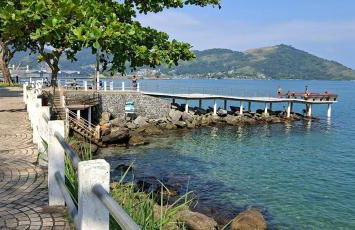 Casa No Centro de Angra da Glaucia - Foto 7