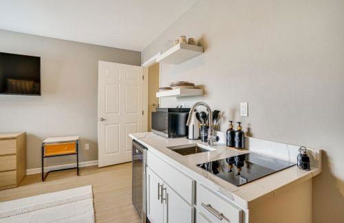 Convenient Studio Stay Easy Access to Twin Cities - Foto 14