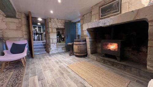 La Bergerie- Beautiful barn conversion in Chinon, Loire Valley - Photo 3