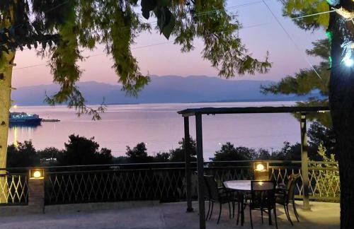 Thalantheia House - Photo 30