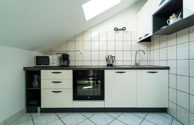 Comfortable Apartment With Balcony in a Quiet Area, Near the Beach - Foto 11