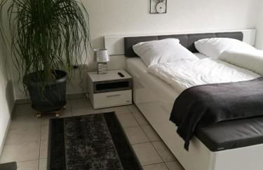 Ferienwohnung "Vier Pfoten" in Korbach - Foto 1