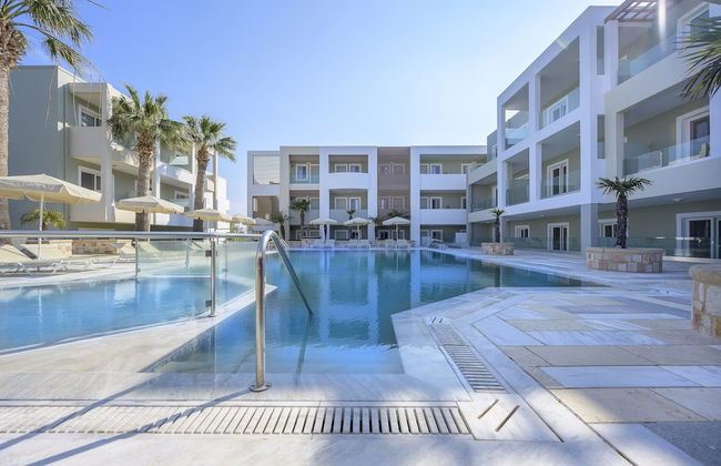 Mythos Suites Hotel - Photo 20