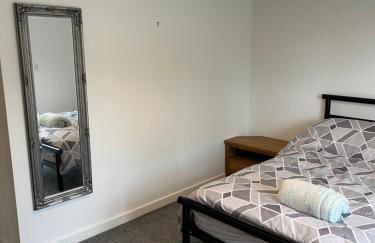 Lovely, Sleeps 8, Cafe Bars, Central Formby - Foto 12