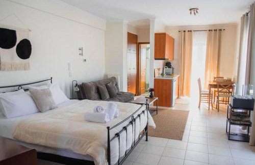 Rokani Studio II at Kalavrita Center - Photo 24