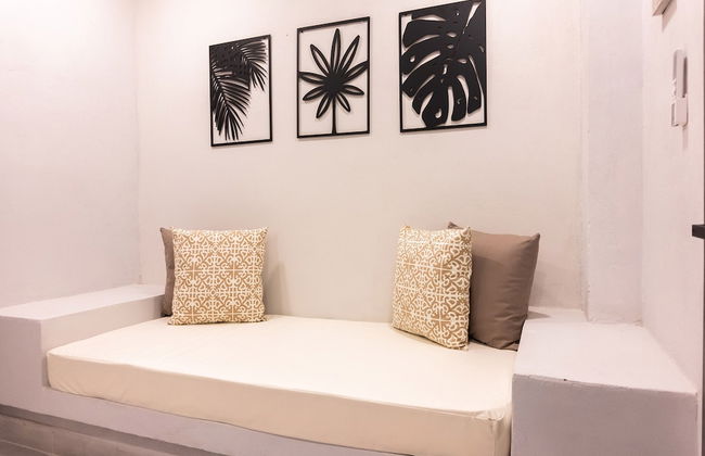 The Garden Suites - Photo 25