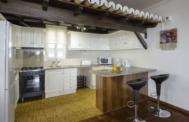 Top Floor With three Balconies - Foto 7