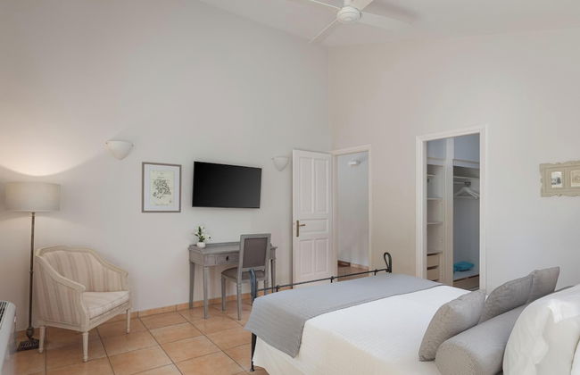 Aelia & Melitta Villas - Photo 20