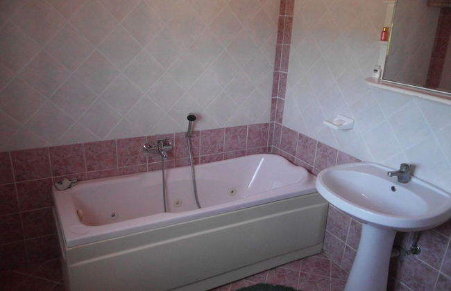 Toms House 0 Quiet Family House Between Paleokastritsa n Dassia n Ipsos! - Foto 16