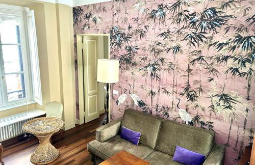 Elegant historic residence on a tree-lined avenue near Cadorna Station - Photo 4