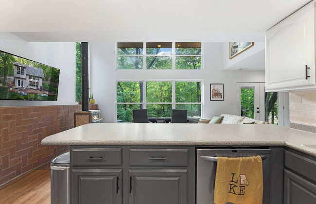 Treehouse LOZ Seclusion for 6! - Photo 18