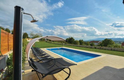 Lovely Home In Rumin With Kitchen - Foto 6