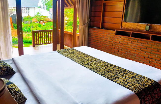 Andung Andung Villa and Resto - Photo 12