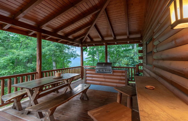 Luxury 4200 Sqft Log Cabin on 50 Acres Sleeps 16 - Foto 65