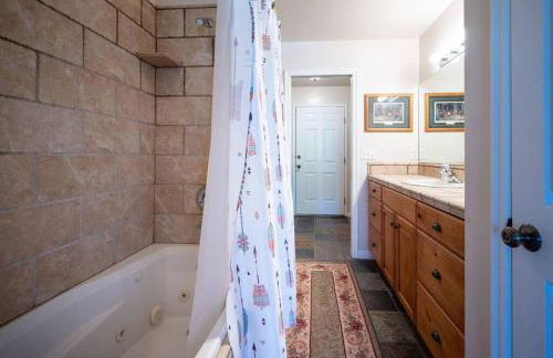 Bigfoot's Alpine Retreat - Foto 29