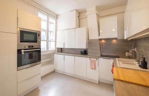 Eiffel Tower View 3BR Balcony - Foto 31