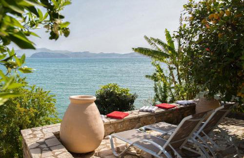 Seafront apartment in Kiveri, near Nafplion. - Photo 13