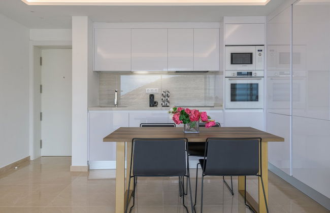 Grand Horizon Luxury Boutique Apartments - Photo 17