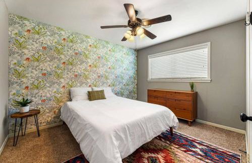 Pet-Friendly Aggie Village - Fire Pit Games and walk to Texas AnM - Foto 31