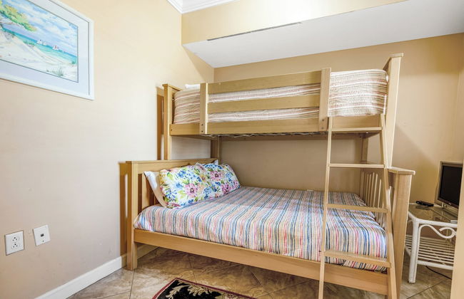 Corner Unit Right on the Sand, 2 Lagoon-style Pools, Spectacular Views - Foto 5