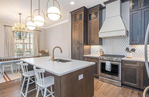 Upper River Oasis by Lucky Savannah - Foto 1