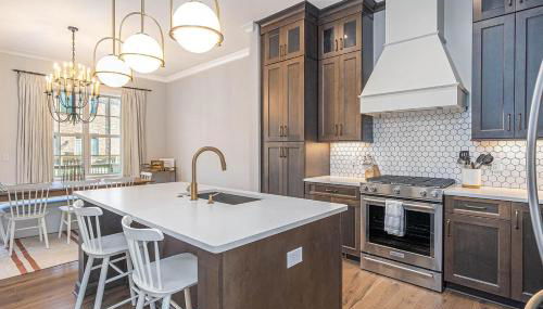 Upper River Oasis by Lucky Savannah - Foto 1