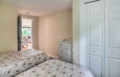 Lakefront Alton Bay Retreat with Dock Near Beaches! - Foto 13