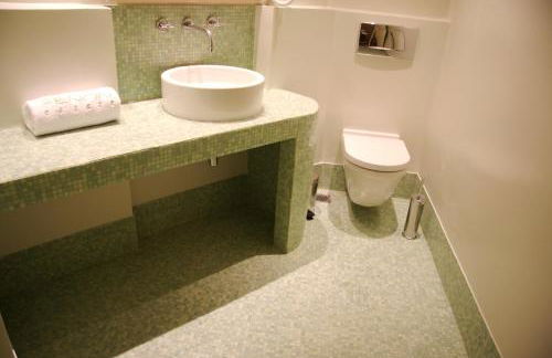 Xenon Estate - Photo 36