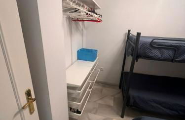 Laguna Beach Piscina- HOME RENT MALAGA - Photo 17