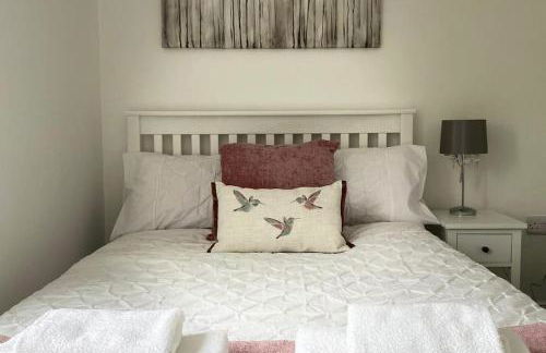 Cottage, Hot Tub, Open fire, Games Room, large Garden Sleeps 2-8 - Foto 29