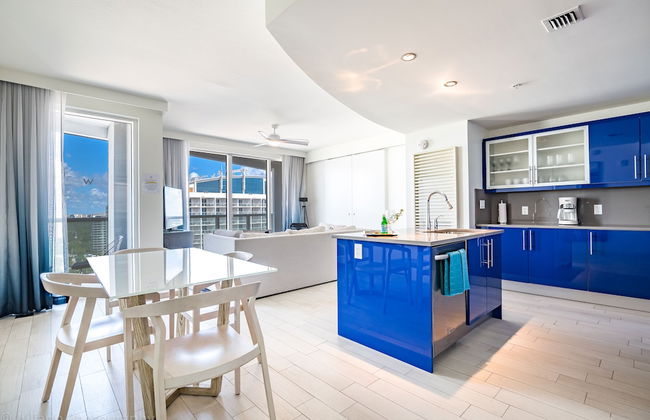 W Residences Luxury Suites Across from Fort Lauderdale Beach - Foto 1