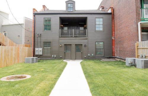 Soulard Retreat 7BR 9BA Courtyard ABODEbucks - Foto 24