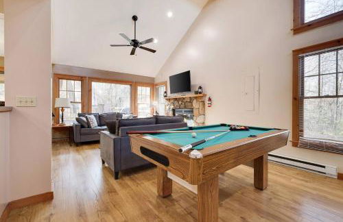 Whispering Pines Cabin Hot Tub Near Ski - Foto 18