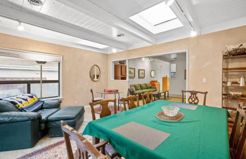 2BR Close To Stanford, Medical Center and Hospital - Photo 23