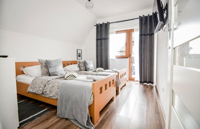 Apartamenty Dwupoziomowe Dwa Widoki Jacuzzi & Sauna - Foto 26