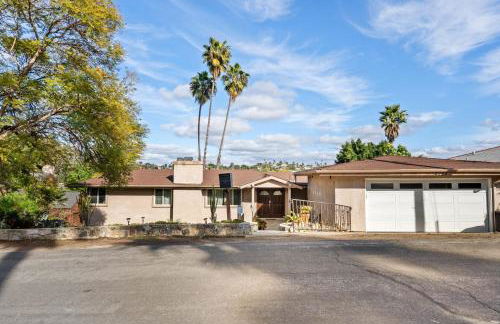 Executive Retreat - Renovated - Spacious - Views - Foto 44